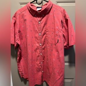 Men’s Columbia XXL short sleeve button down shirt.